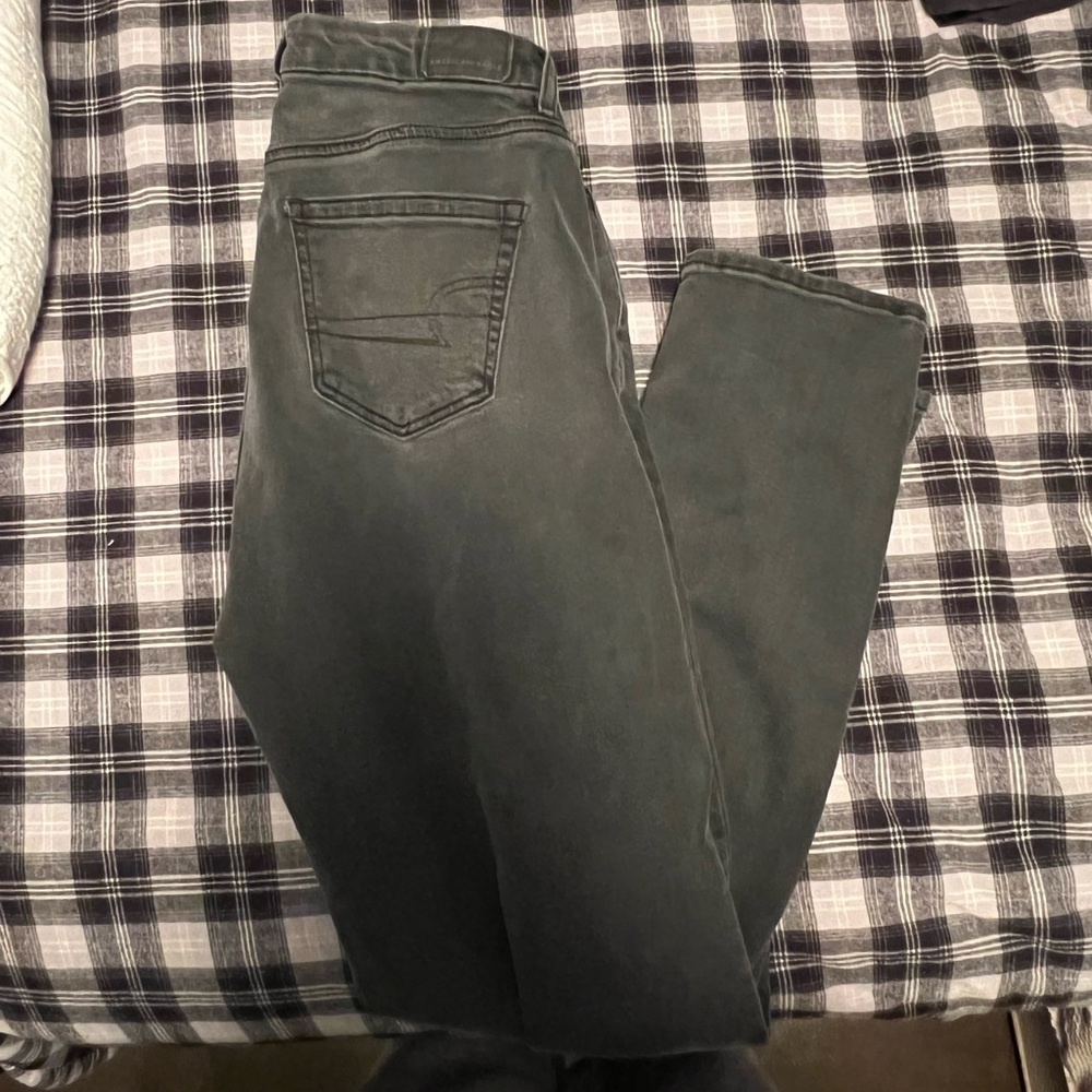 American eagle mom jeans